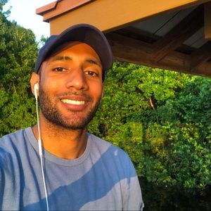 Meet your Posher, Davian